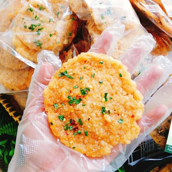 1 Bịch cơm cháy chiên nước mắm