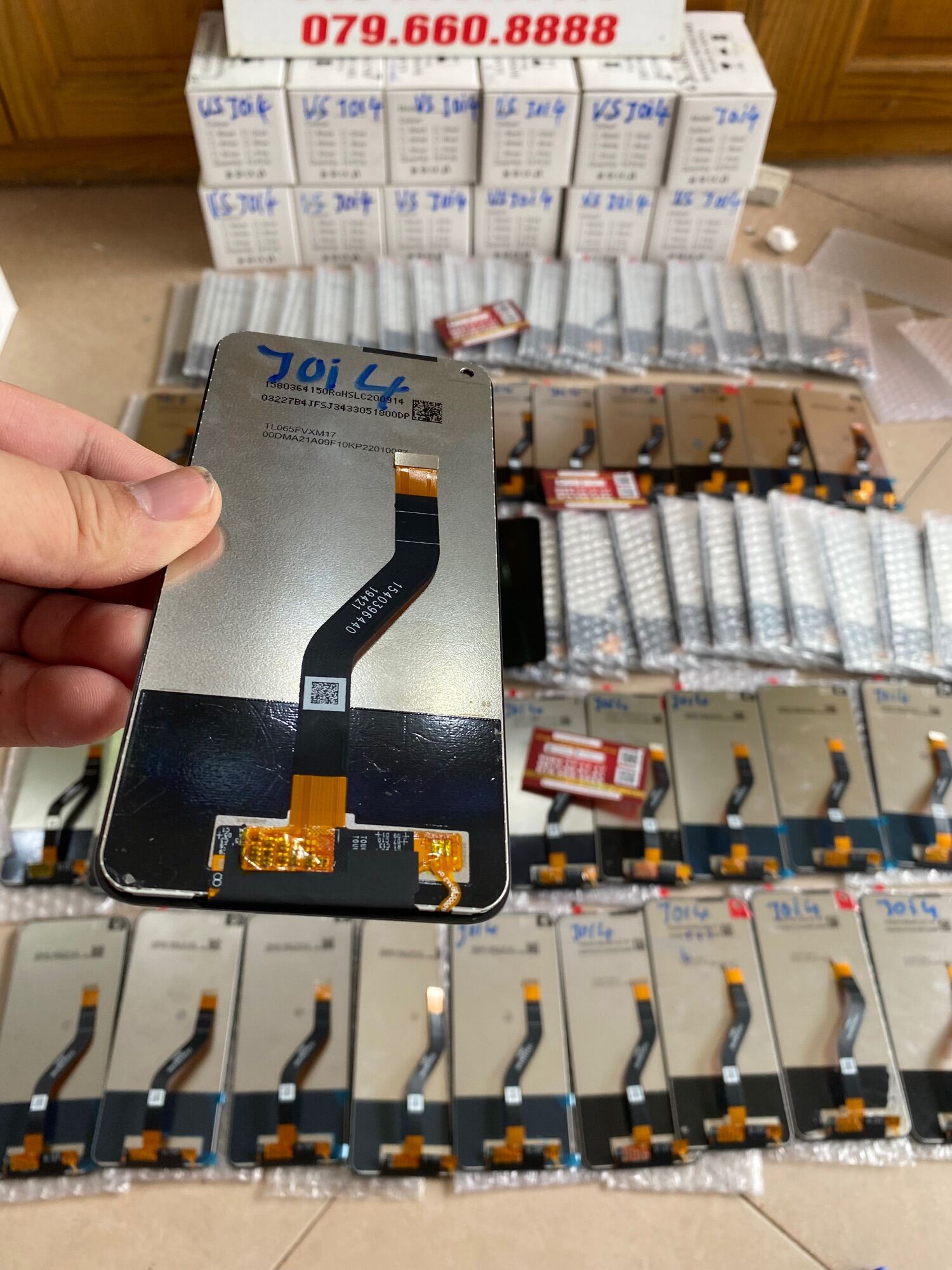 Màn hình vsmart joi 4/v441a