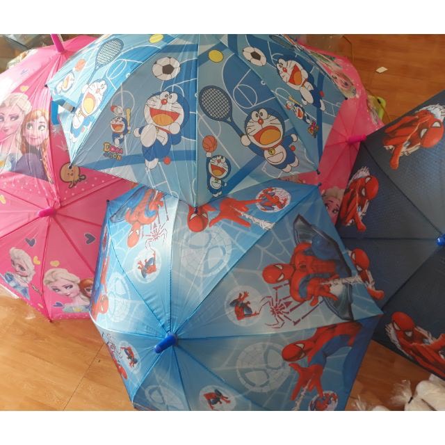 Ô Dù Đi Mưa Cho Bé Hình 3D Công Chúa và Siêu Nhân khung thép chắc chắn, vải dù, chống nước tốt