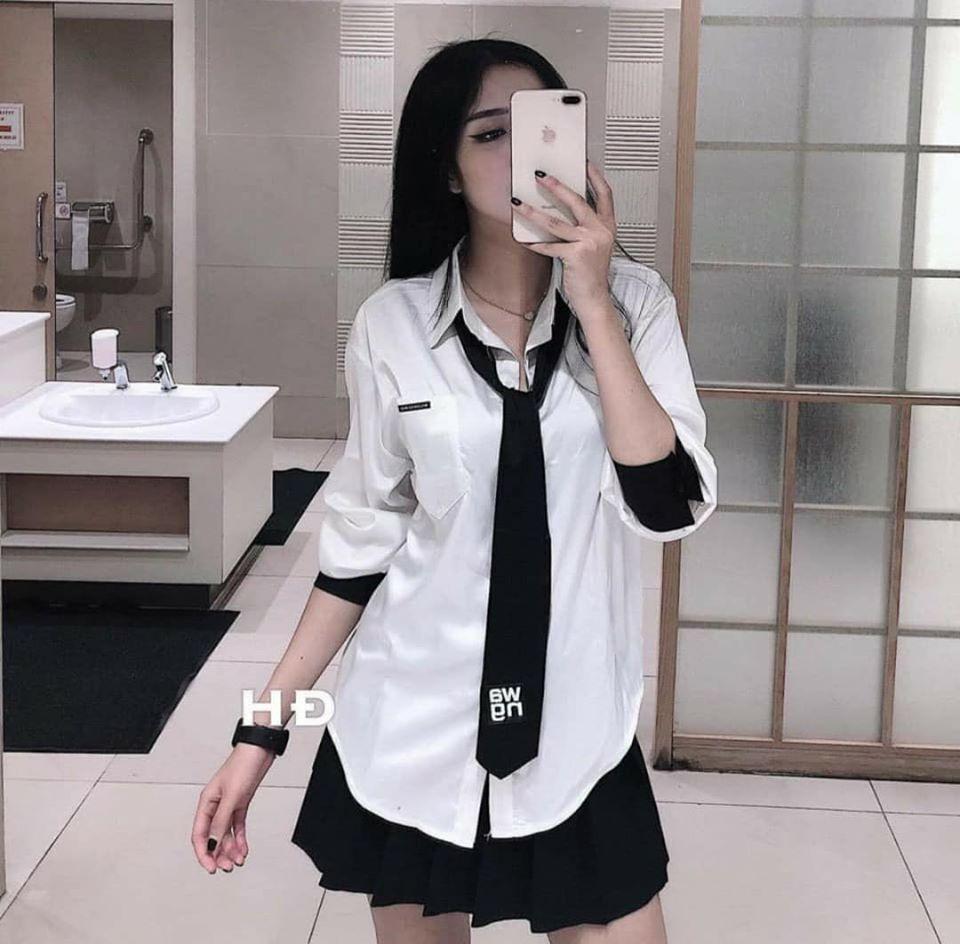 (ẢNH THẬT) ÁO SƠ MI TRẮNG KÈM CÀ VẠT, THỜI TRANG 1993