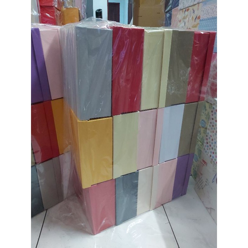 Hộp Quà 18X18 Cao 7Cm