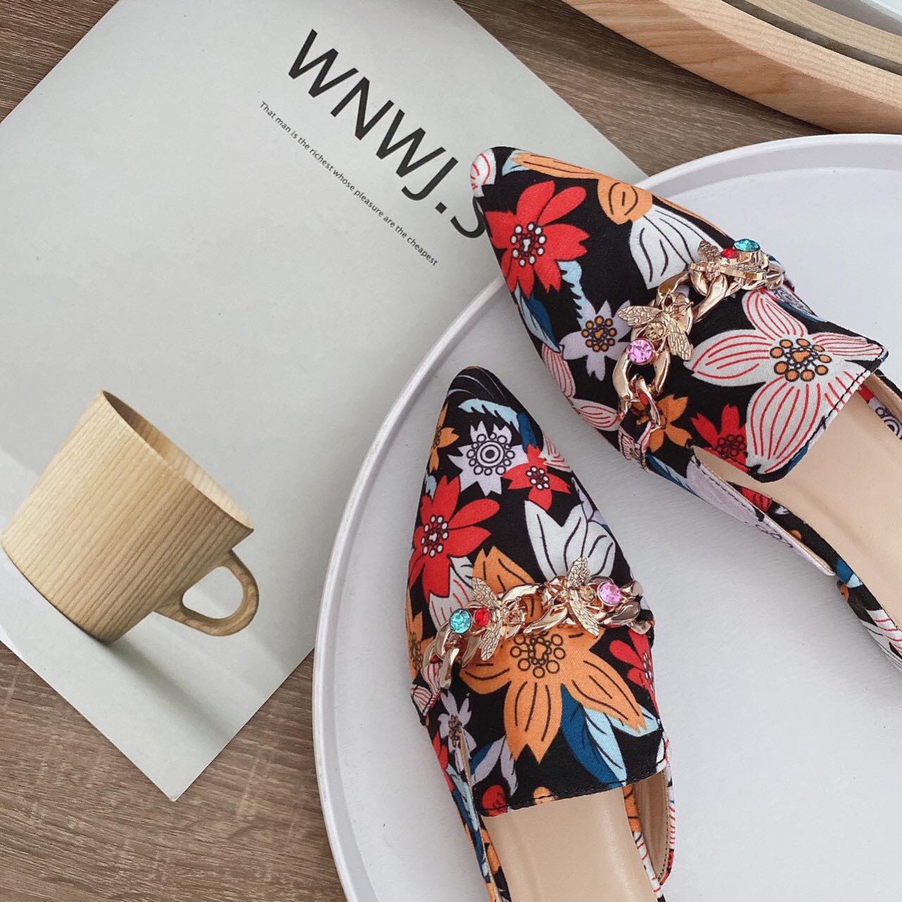 Sục ZR khoá đá siêu xinh