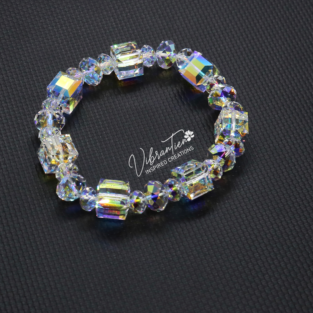 Vòng tay nữ pha lê Swarovski cao cấp B.08
