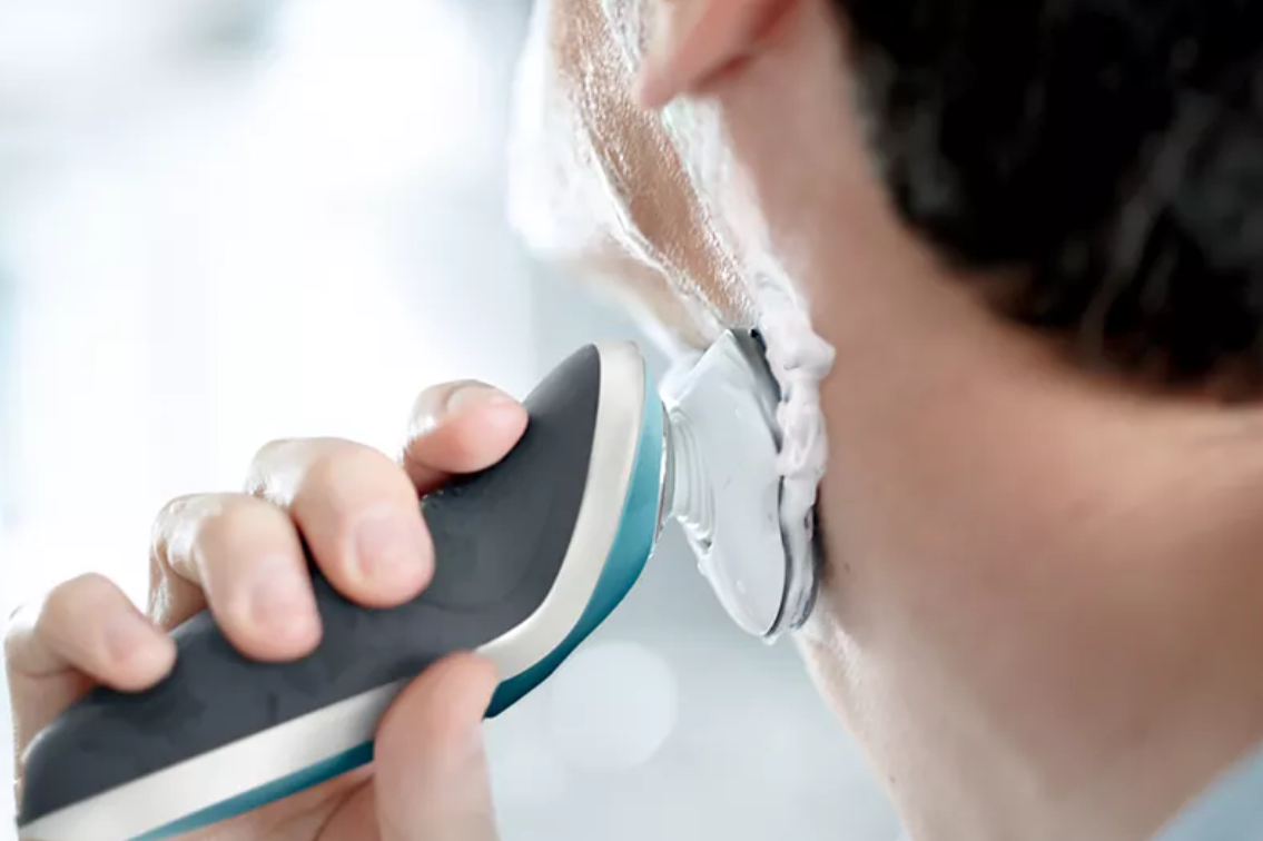 Máy cạo râu điện Philips Nerolco 7500 for Sensitive Skin