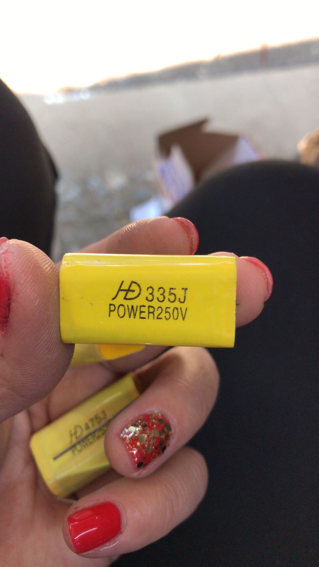 2 con tụ loa 335 250v - tuloa355