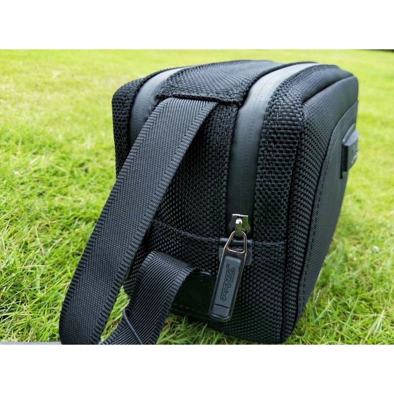 Túi Cầm Tay Golf Titleist Hai Ngăn