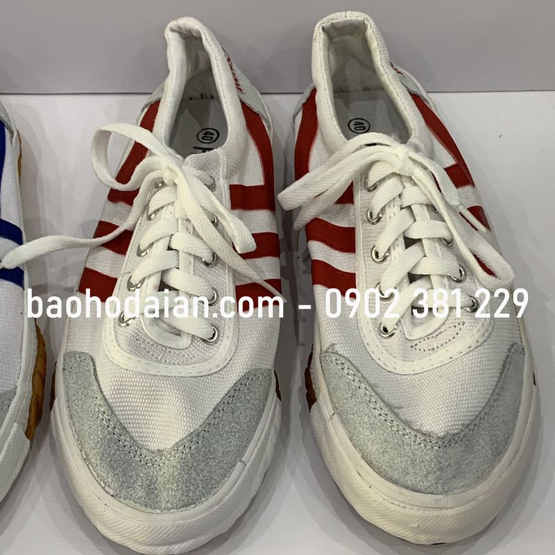 Giày vải bata trắng sọc xanh, sọc đỏ Bình Minh