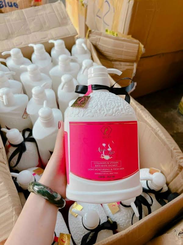 Sữa tắm Ruby Thái Lan 1200ml - Sữa tắm trắng collagen nước hoa Ruby Thái Lan 1200ml