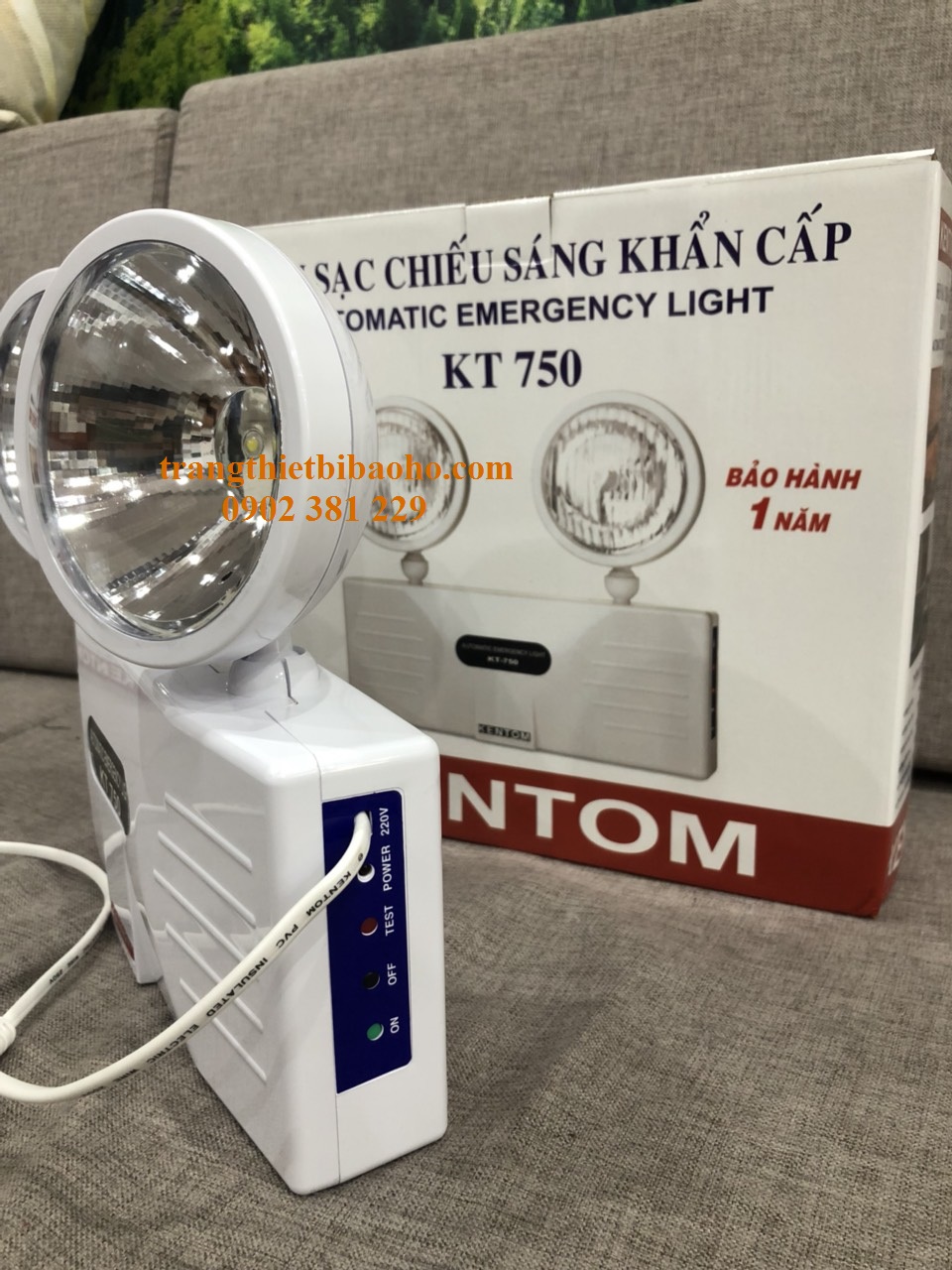 Đèn sạc chiếu sáng khẩn cấp Kentom KT750 - hình thật