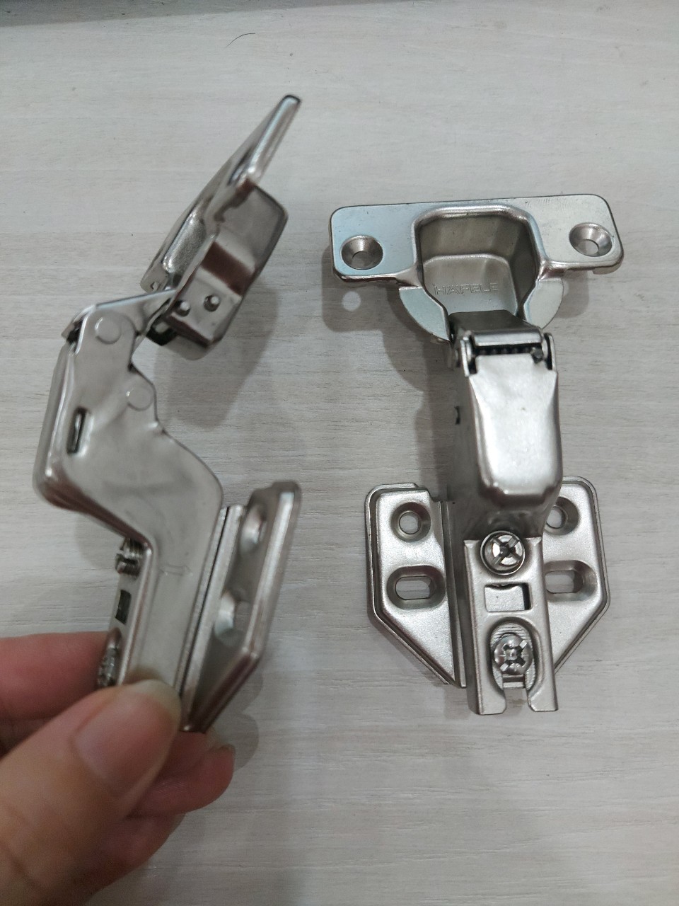 BẢN LỀ GIẢM CHẤN HAFELE THẲNG/ CONG ÍT/ CONG NHIỀU