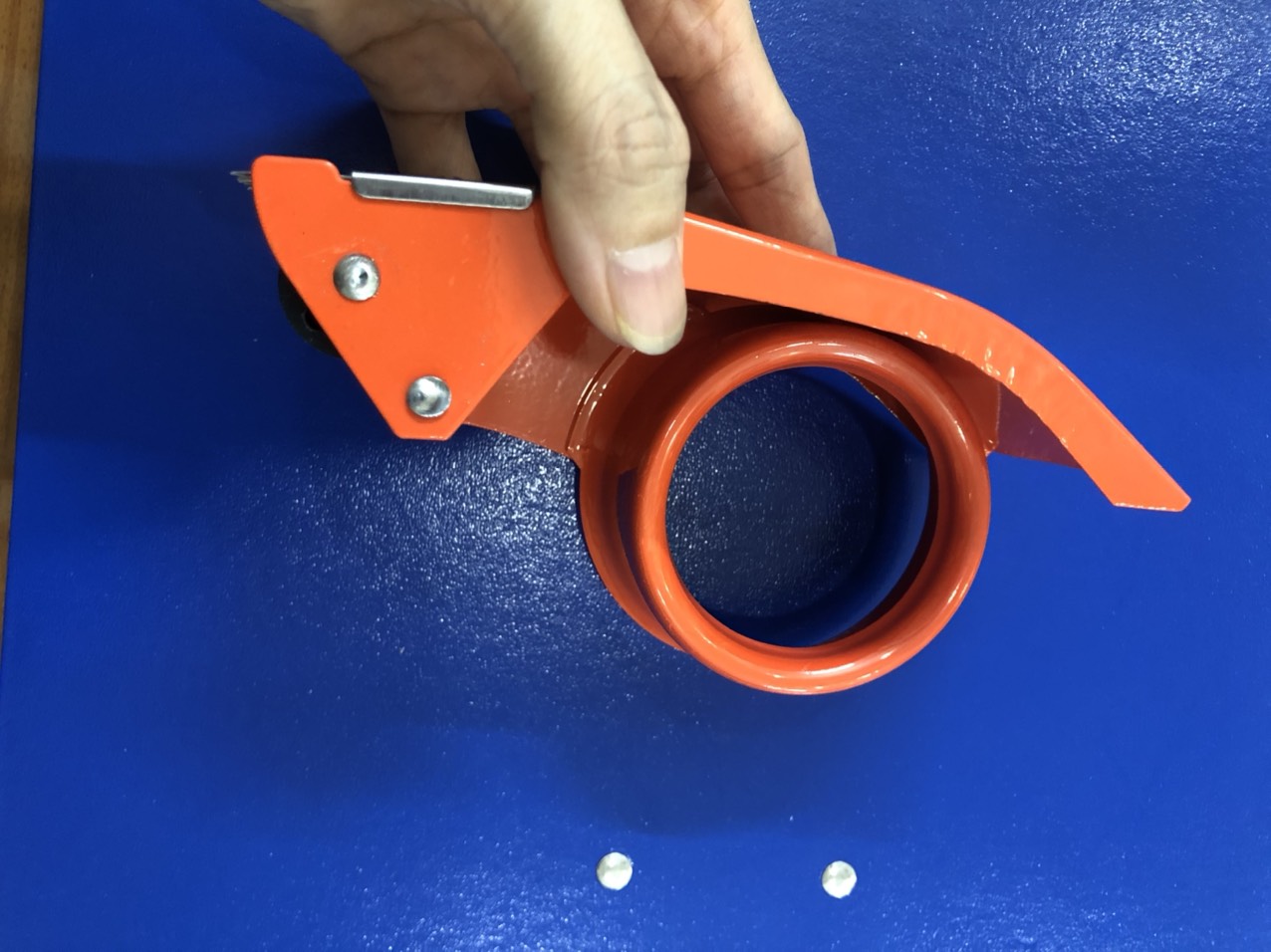 [HCM]Dụng cụ cắt băng keo cầm tay 5F [Cắt keo bằng sắt] - Dân Hoa