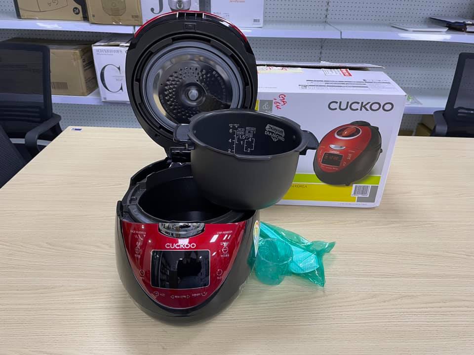 [Nhập RS0822 giảm 30k cho đơn 99k]Nồi cơm điện CUCKOO CRP-N0680SR 1.08 Lít HÀN QUỐC