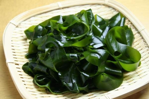 RONG BIỂN CẮT WAKAME 100G