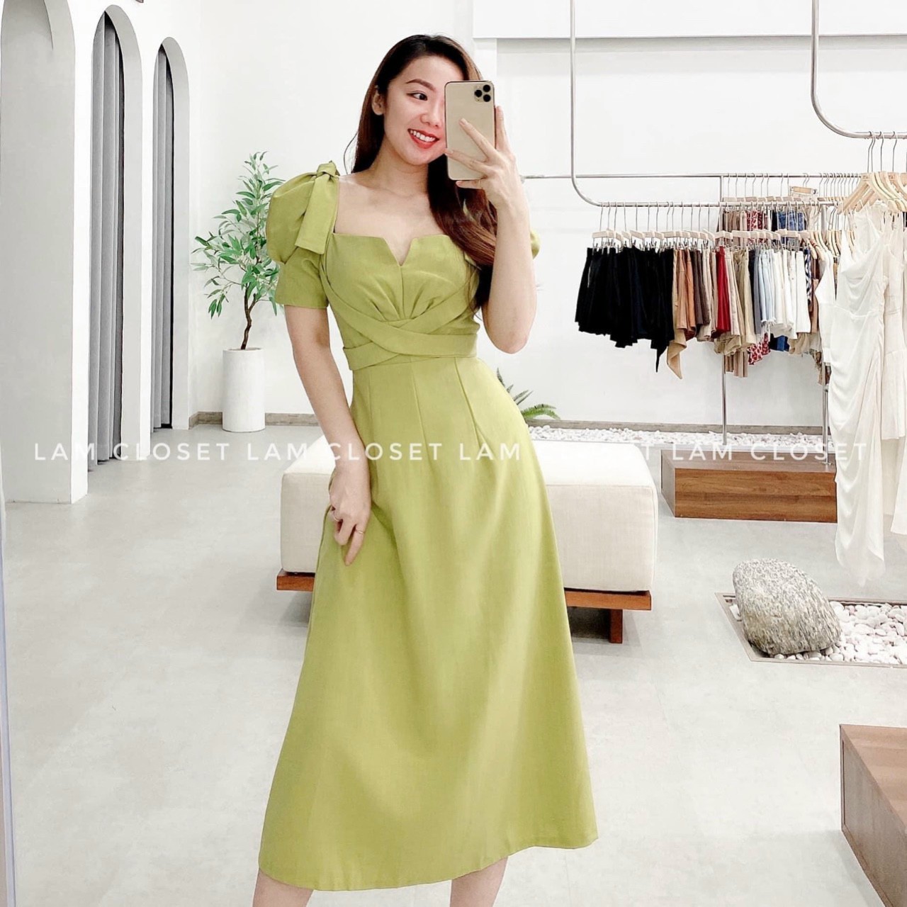 Đầm Xòe Cột Nơ Tay Phồng Trẻ Trung