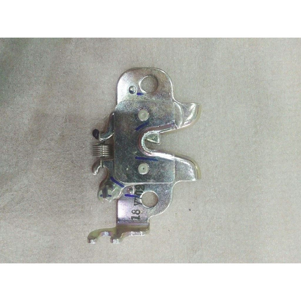Khóa Yên Xe gắn Sirius Exciter