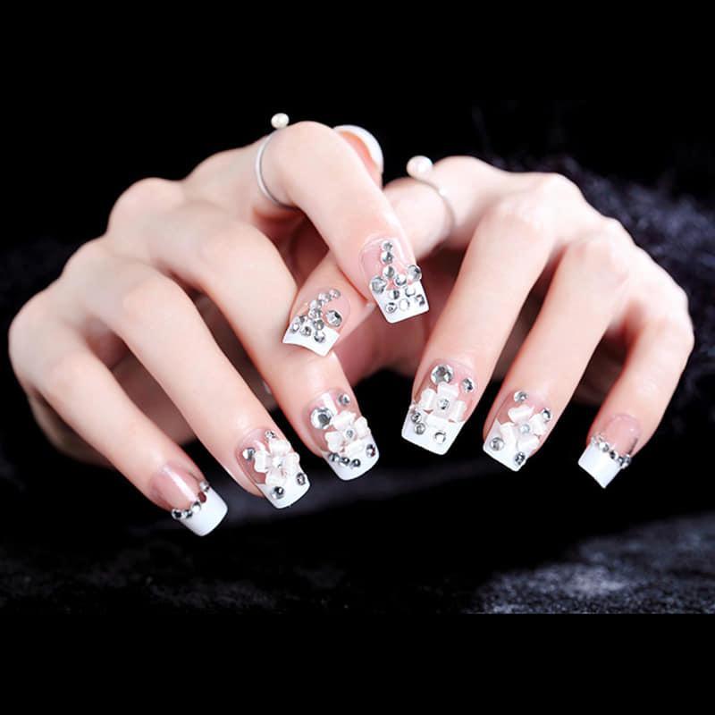 Hộp 24 Móng tay giả A27 ( keo sẵn sau các ngón tay ) giá rẻ