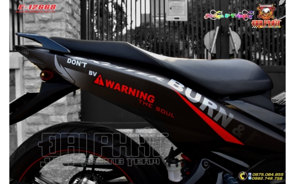 Tem Trùm Exciter 150 Revolution Đen Nhám