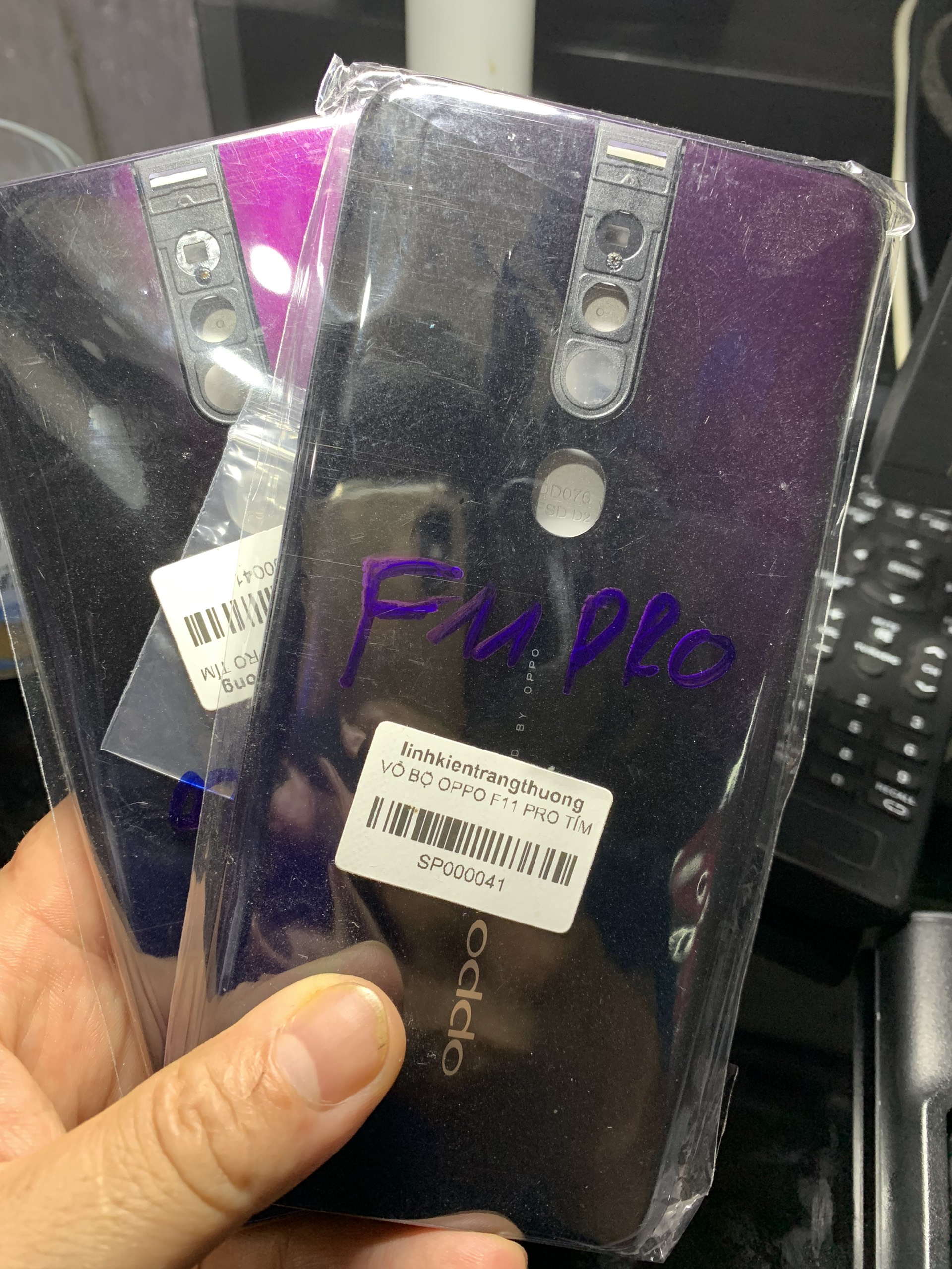 Bộ vỏ điện thoại new oppo F11 pro (gồm lưng, sườn, phím, kính camera)