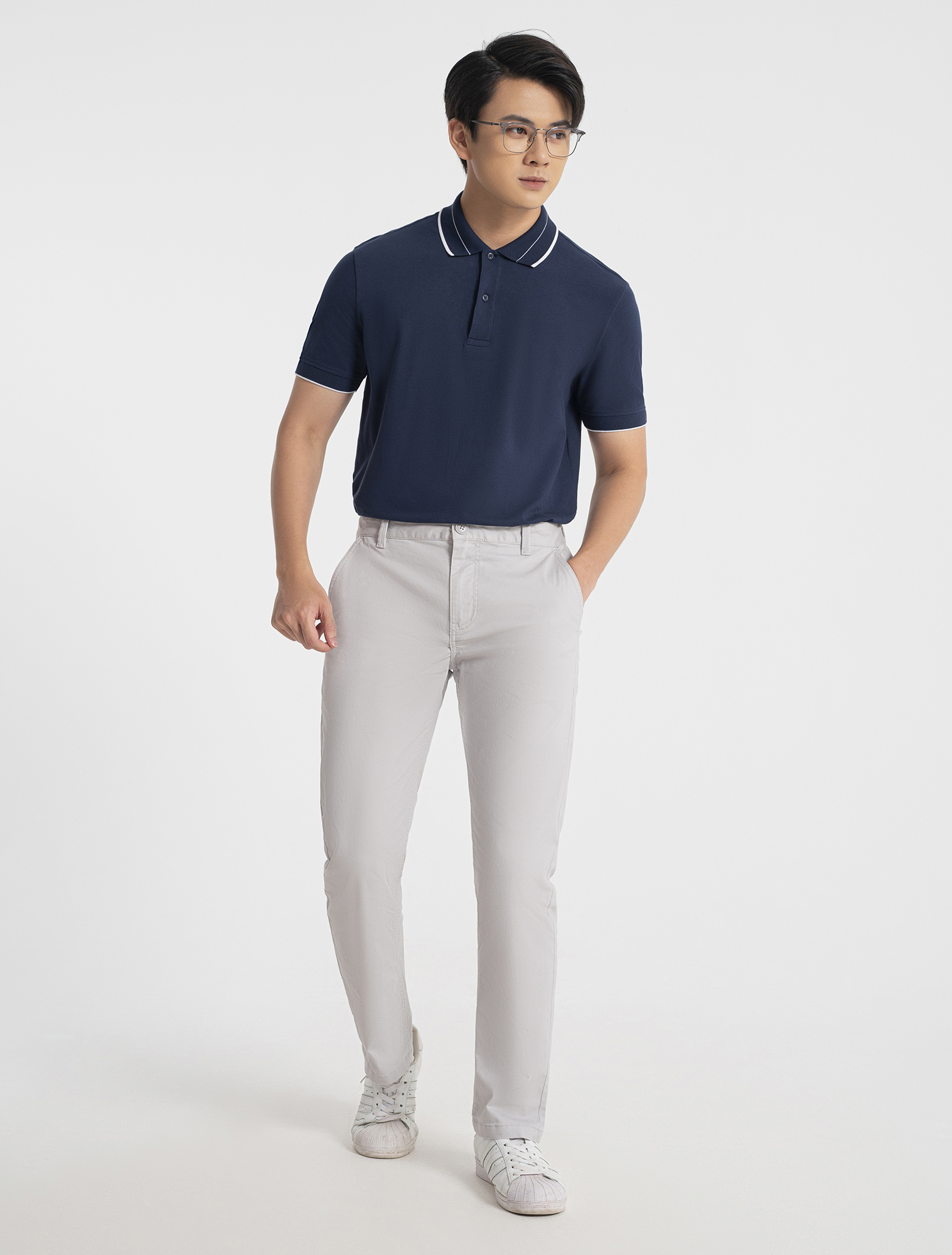 Quần khaki nam CANIFA dáng basic 8BK22A008
