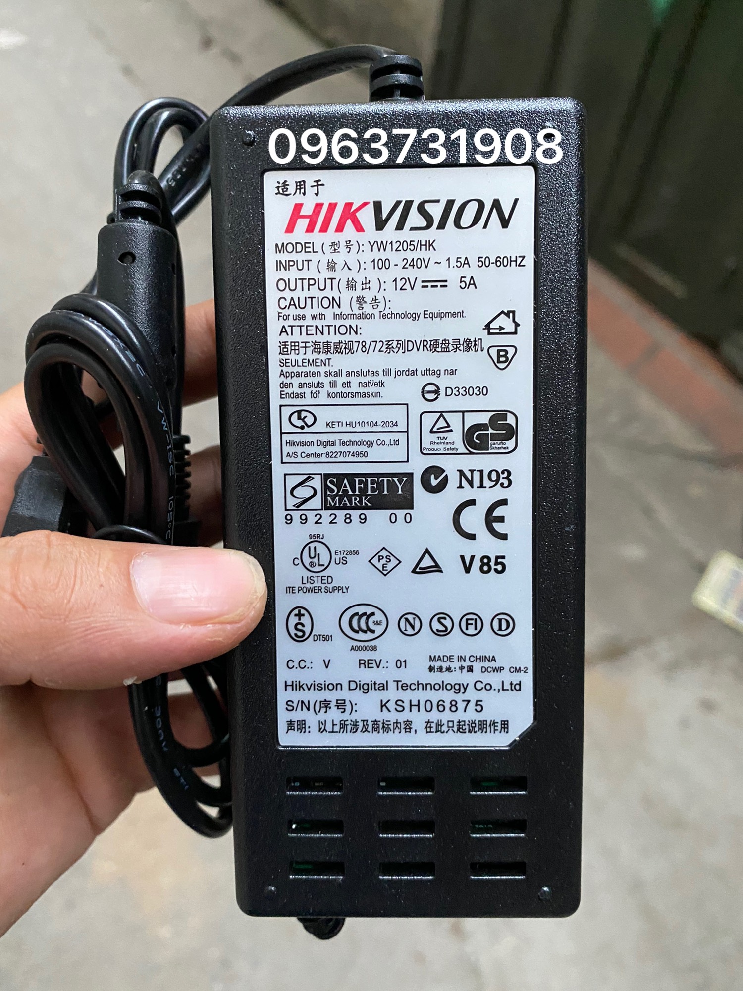 Nguồn đầu ghi camera Hikvision 12V 5A 4 chân