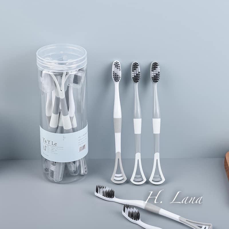 Hộp 8 chiếc bàn chải đánh răng 2in1