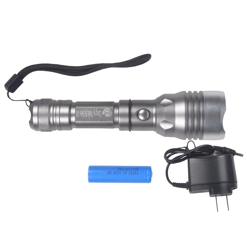 Đèn pin led siêu sáng g8- 569 Đèn pin led sạc