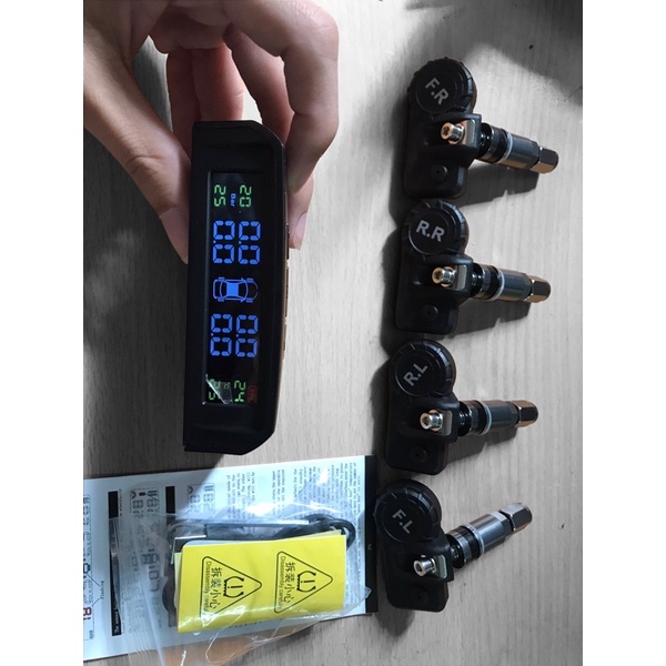 Cảm biến áp suất lốp van trong TPMS