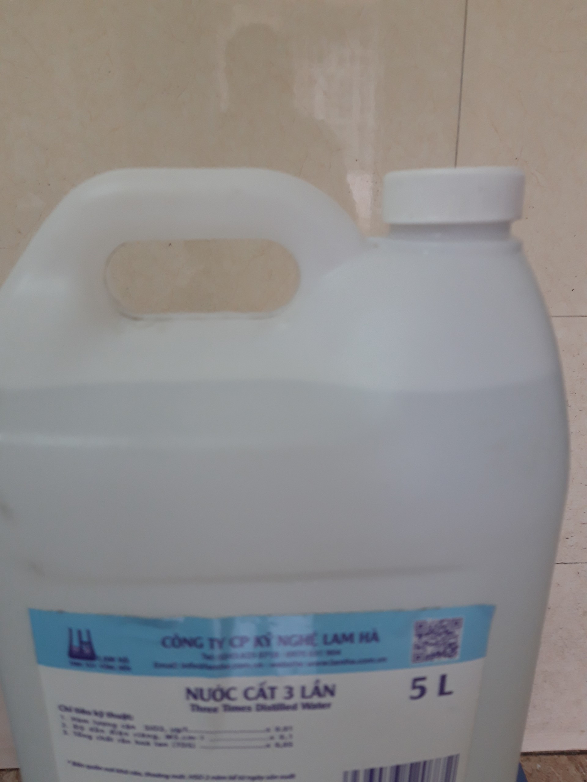 Nước cất 3 lần 5 lít Lam Hà