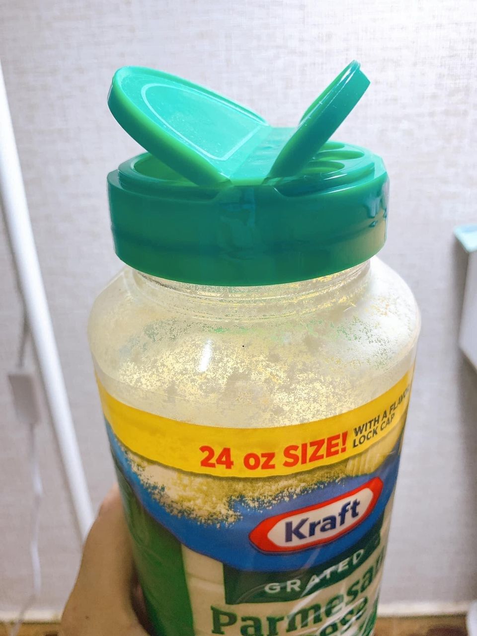 Phomai rắc Kraft Parmesan Cheese ( có 2 size Hũ ) - 680gram và 85gram