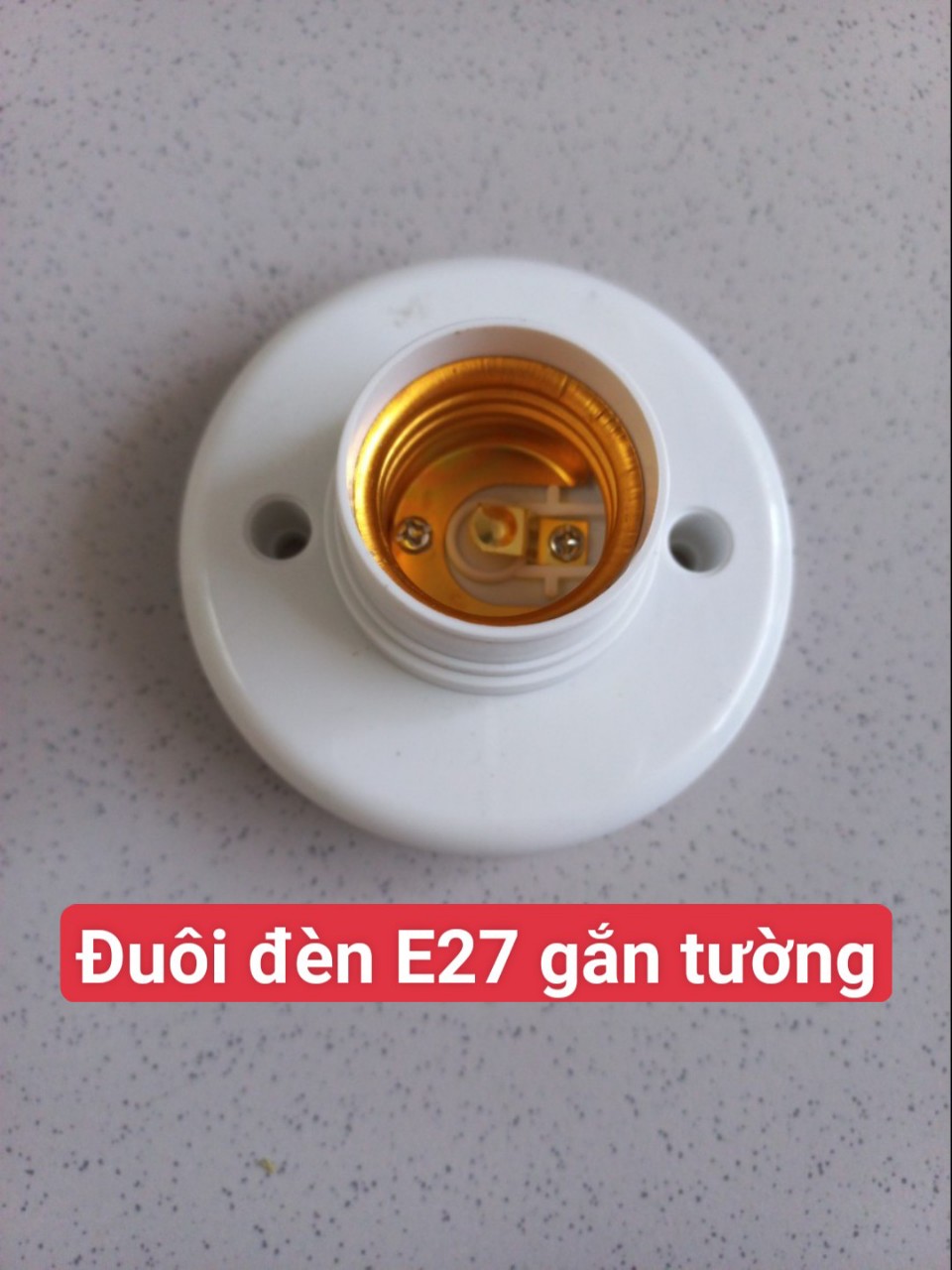 Đuôi đèn bắt tường E27 loại vặn xoắn ốc màu trắng