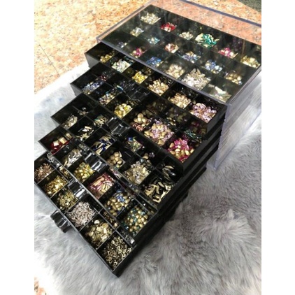 Khay Mica Đựng Charm, Đá 5 Tầng