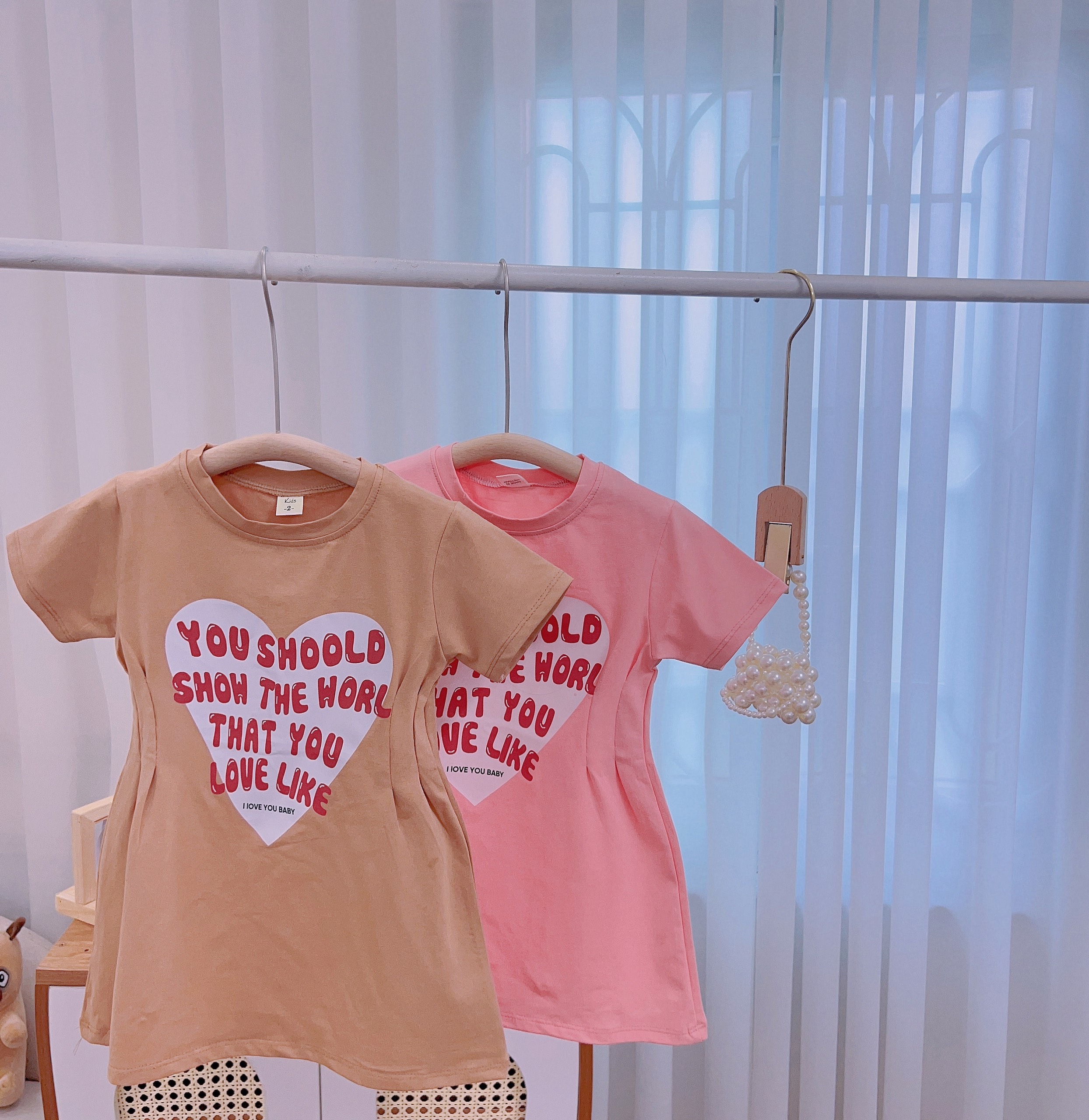 Váy bé gái cotton xuông siết eo