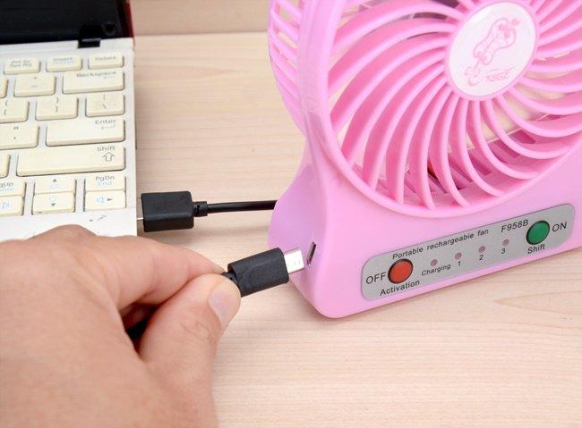 Quạt 3 tốc độ mini, nhiều màu sắc lựa chọn