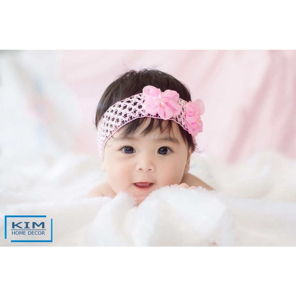 tranh decal dán tường hình em bé siêu cute
