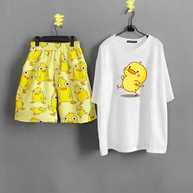 Sét  bộ quần ngắn vịt vàng kèm áo thun