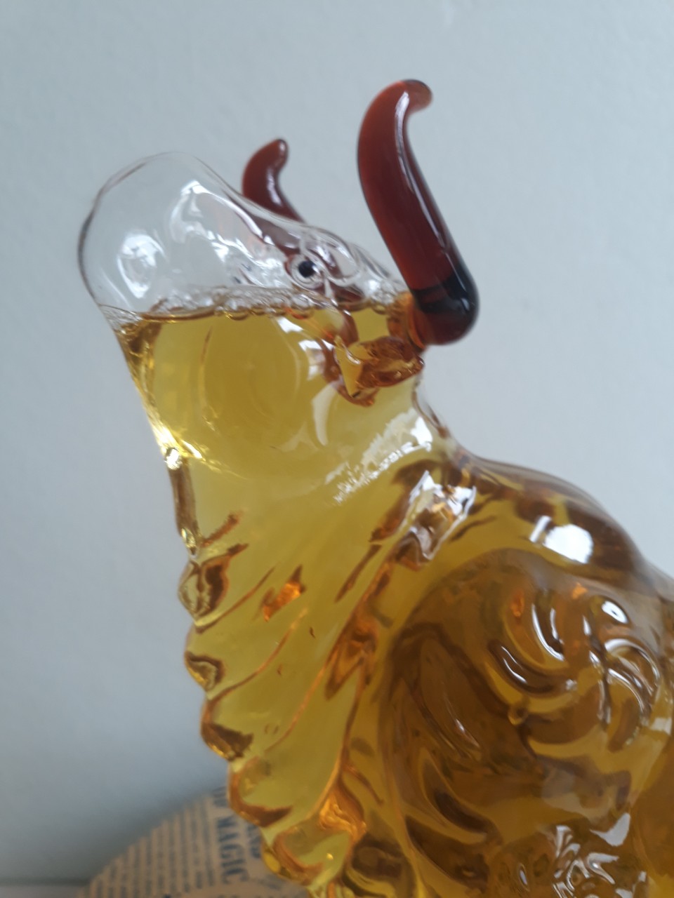Bình đựng rượu hình con trâu đầu nghênh 2500ml