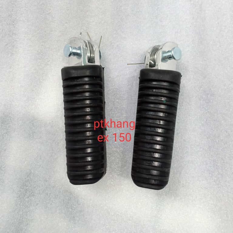 GÁC CHÂN TRƯỚC EX 150 SẮT