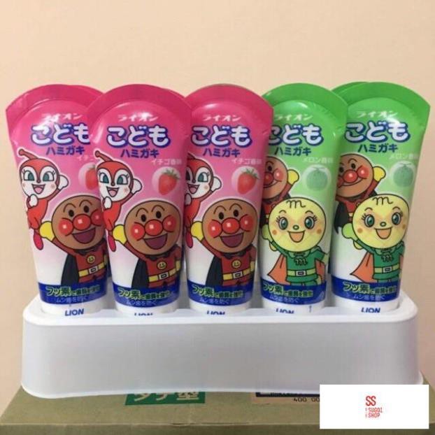 Kem đánh răng trẻ em nuốt được Lion Nhật Bản