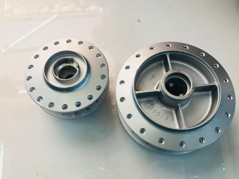 cặp đùm trước sau sirius 110 màu bạc