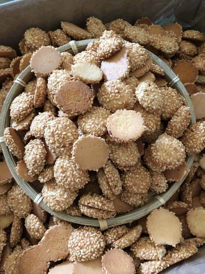 Bánh trứng nhện mè  vừng thơm ngon - Đồ ăn vặt