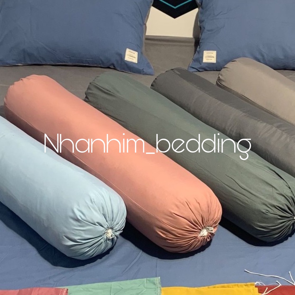 Vỏ gối ôm Cotton TC Nhà Nhím_Bedding mẫu kẻ hàng đẹp