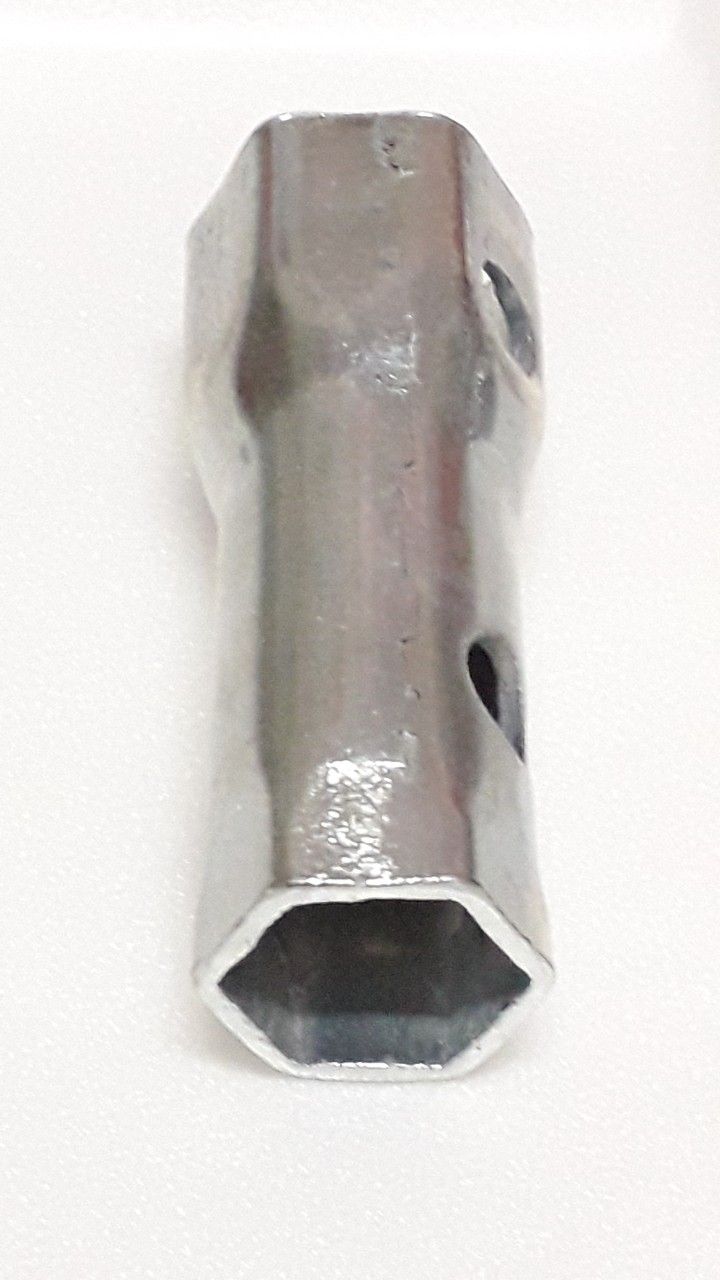 ĐẦU MỞ BUGI NGẮN , DÀI .17x21....