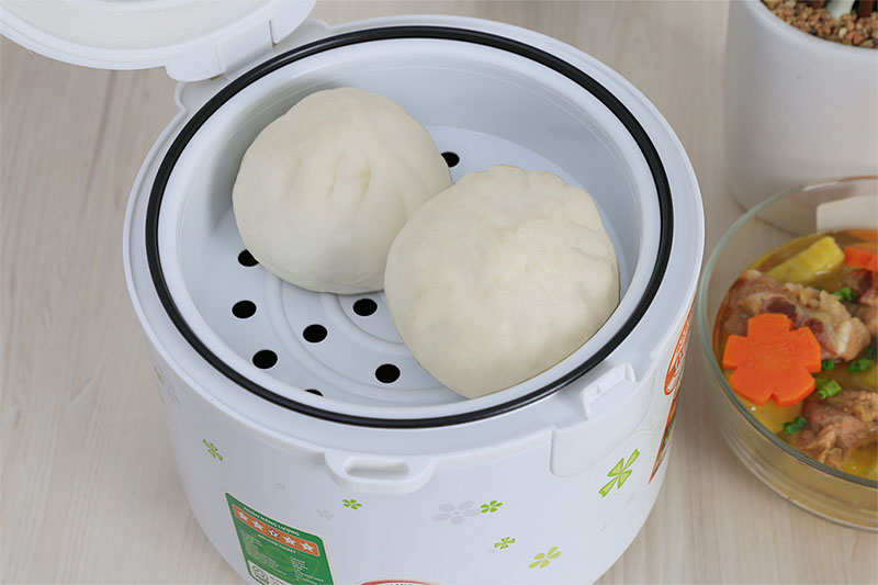 Nồi cơm điện COMET CM8028