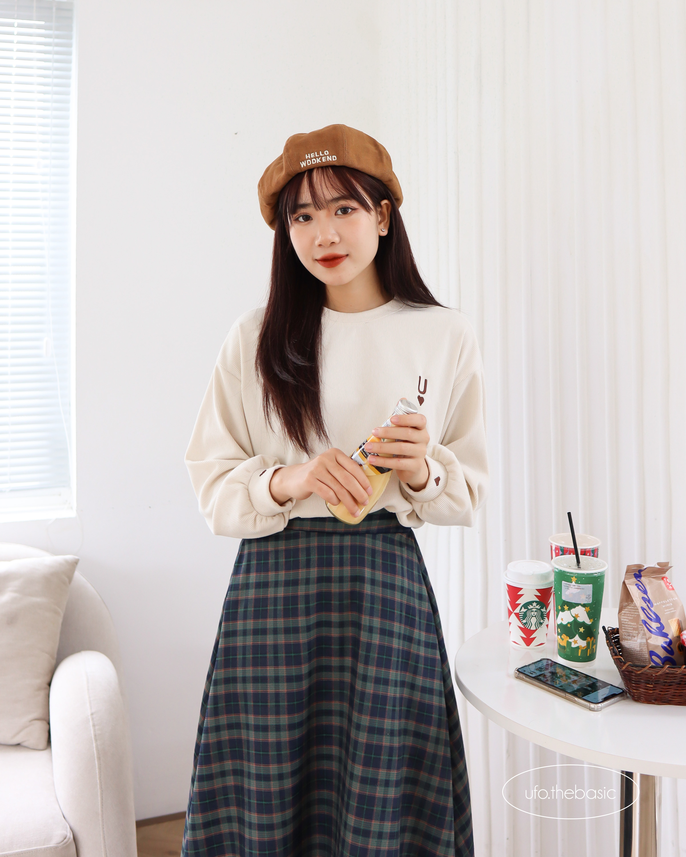 [Nhập LAZLOOK99 GIẢM 100K/500K] Áo len tăm cổ tròn basic thêu tim - Daily Pullover - by ufo.thebasic