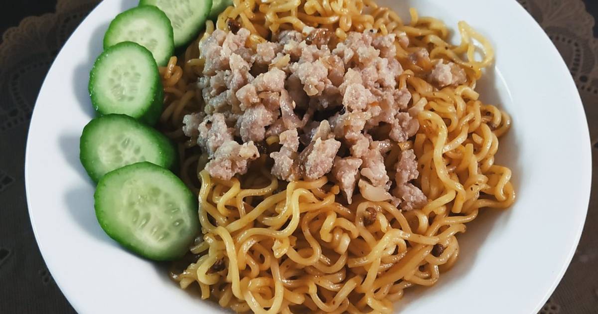 Thùng 40 gói mì xao Indomie - vị sườn