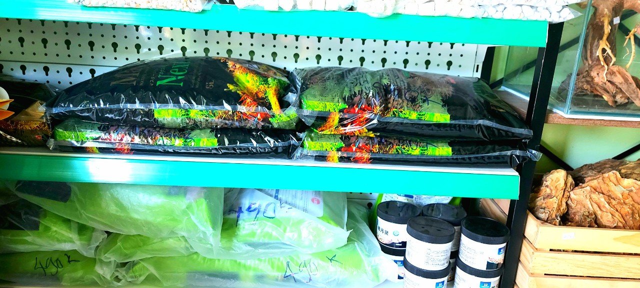 Phân nền thuỷ sinh Master soil Nhật Bản 3L- phân nền cao cấp