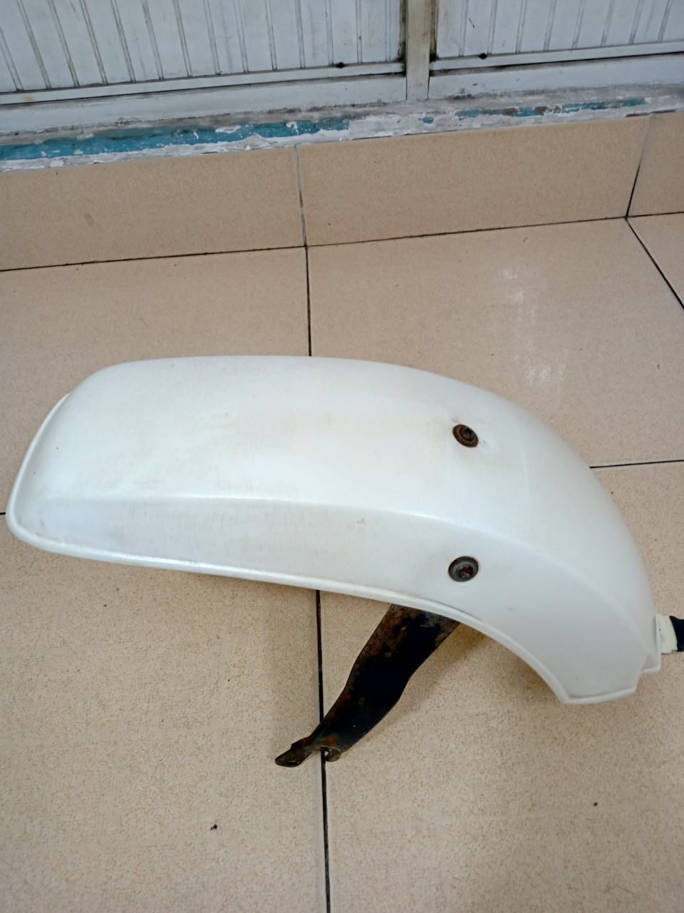 Cặp chắn bùn honda chaly đời cao đèn vuông ( hàng tháo xe)