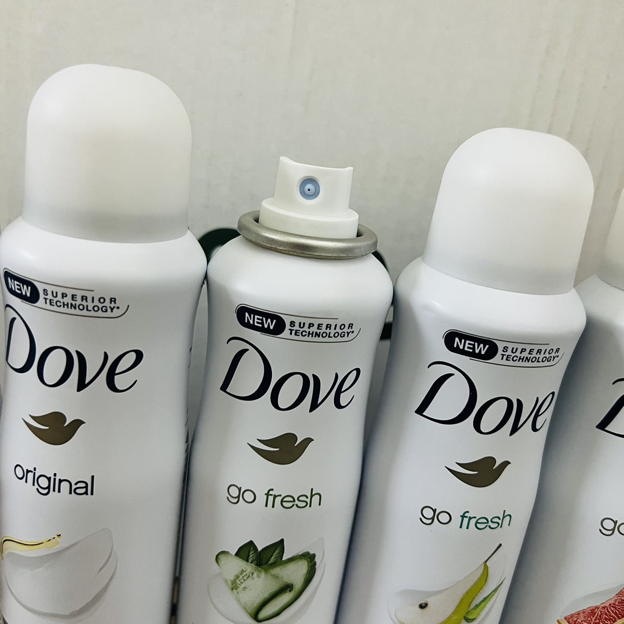 Xịt Khử Mùi Toàn Thân Dove 150ml Hương Nước Hoa - Khử mùi suốt 48h ( Nhiều mùi lựa chọn )