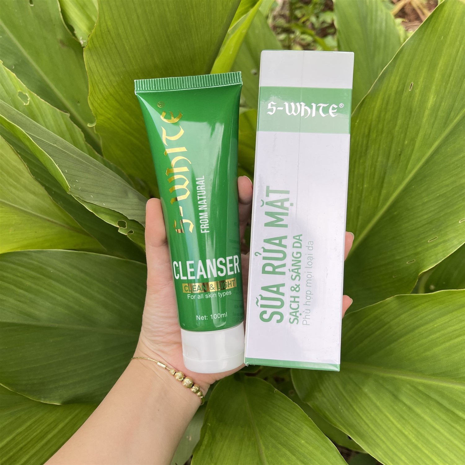 [Sữa rửa mặt làm dịu da] Sữa rửa mặt nha đam Swhite 100ml