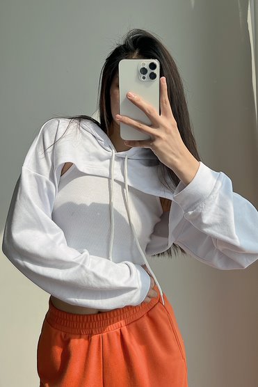 [NHẬP MÃ NOVFALAZSOCIAL02 GIẢM 40K ĐƠN 199K  ] Áo Hoodie Croptop Thun Dáng Rộng Maybi Tay Dài, Áo Khoác Ngắn Có Mũ Trẻ Trung Cá Tính Phong Cách Hiphop Dance